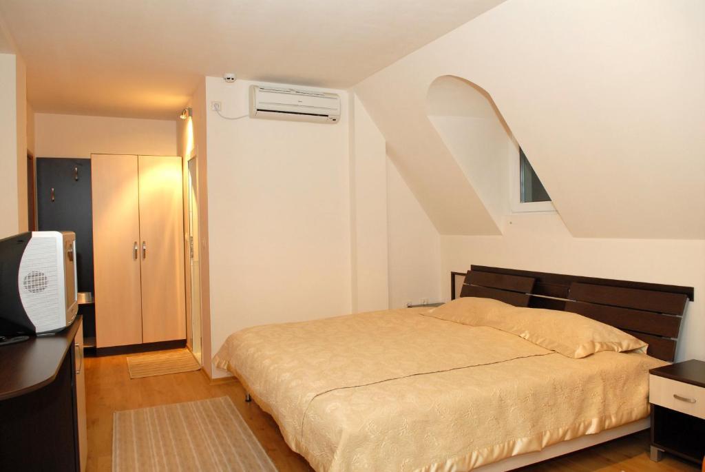 Hotel Avis Sandanski Buitenkant foto